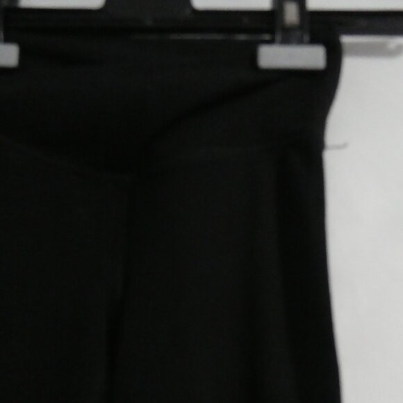 OLD NAVY ACTIVE - Powerchill | small 6-7 years | Black Go-Dry Leggings - Picture 5 of 16